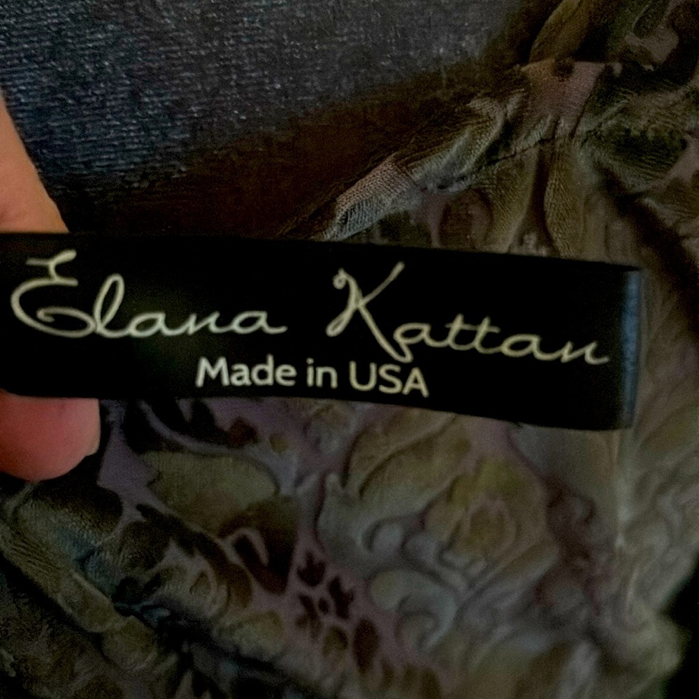 Cute, sage green, velvet, Edlana Kattan short dress. Cut out shoulders. Size L